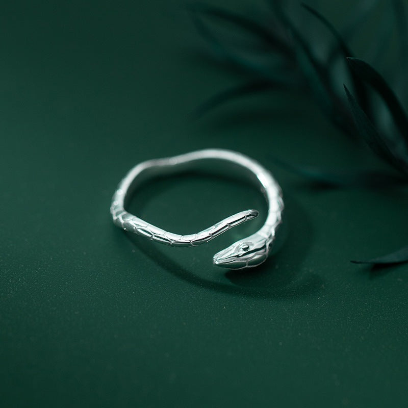 Snake-shaped Adjustable Ring