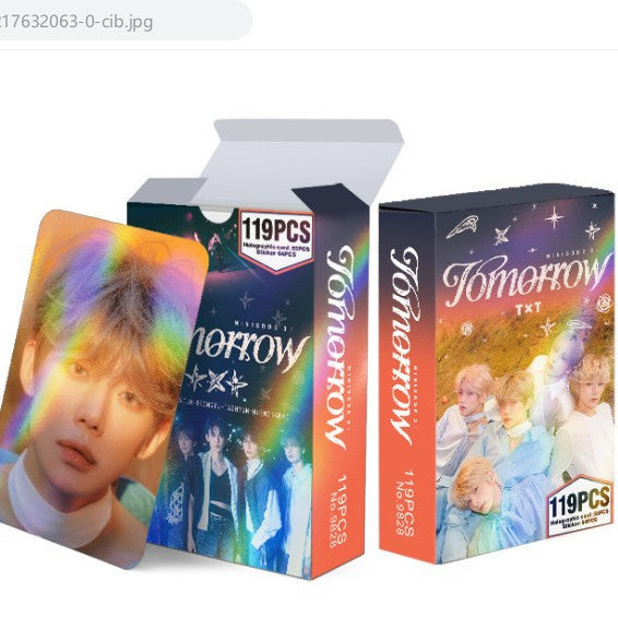 124pcs KPOP Holographic Cards