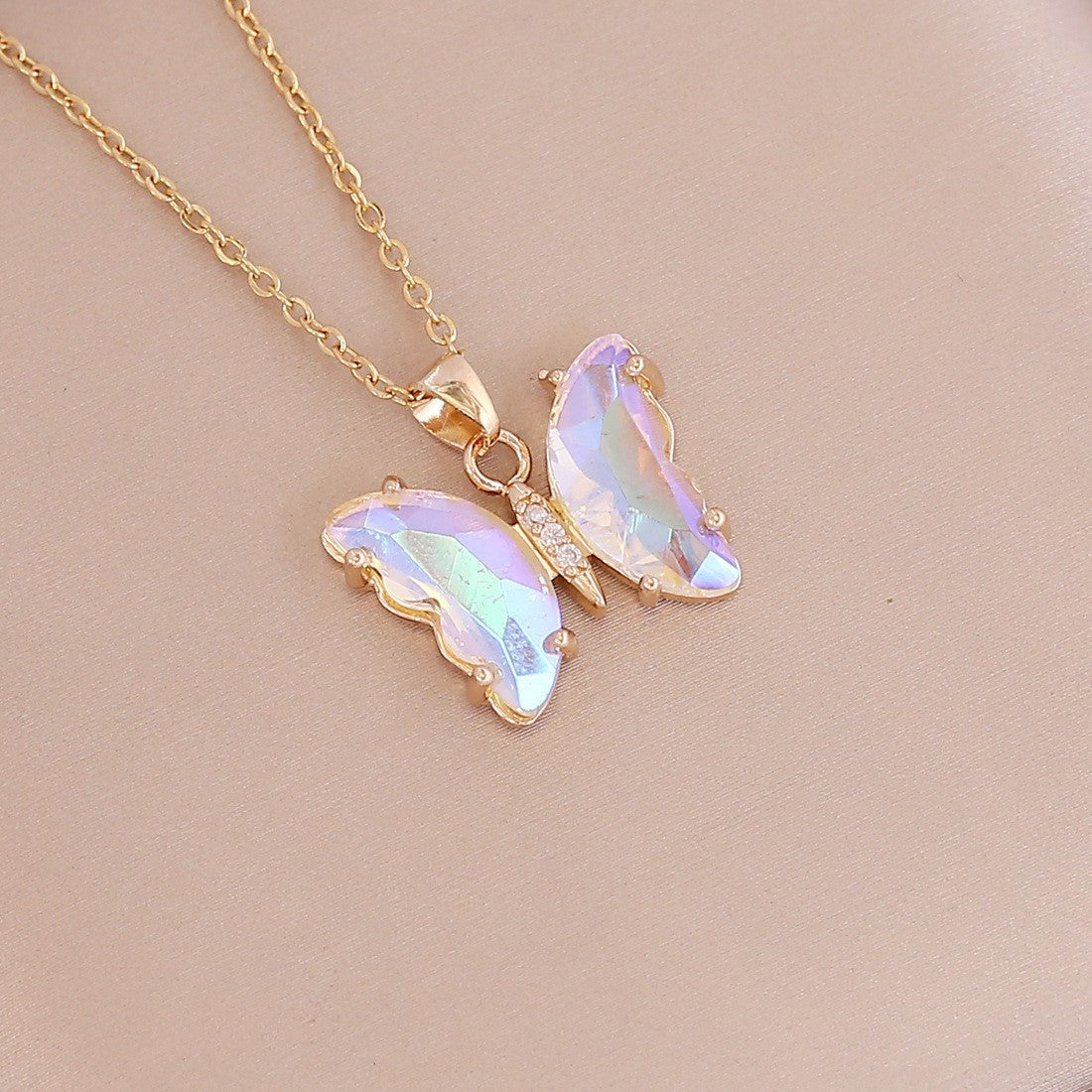 Women's Gradient Butterfly Necklace