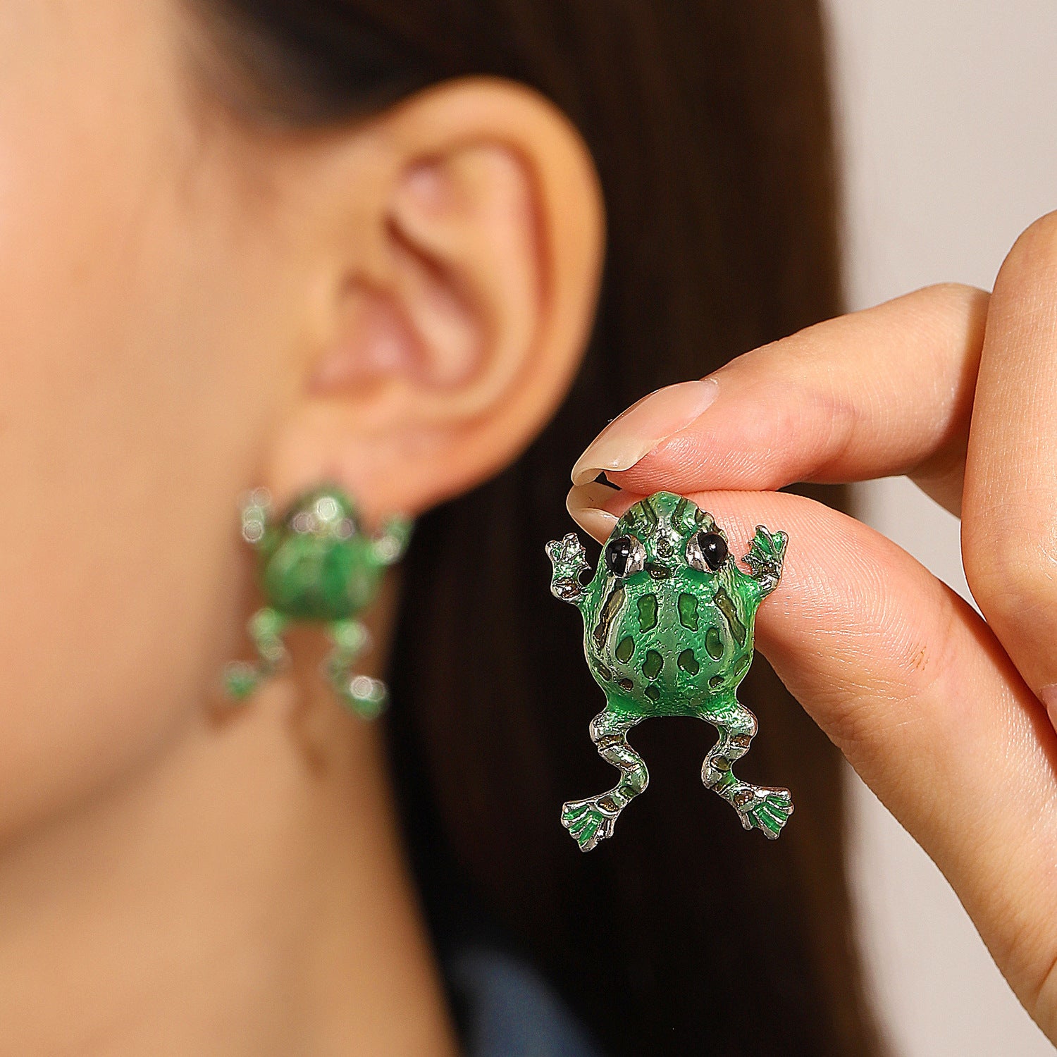 Retro Punk Style Frog Ear Clip Earrings