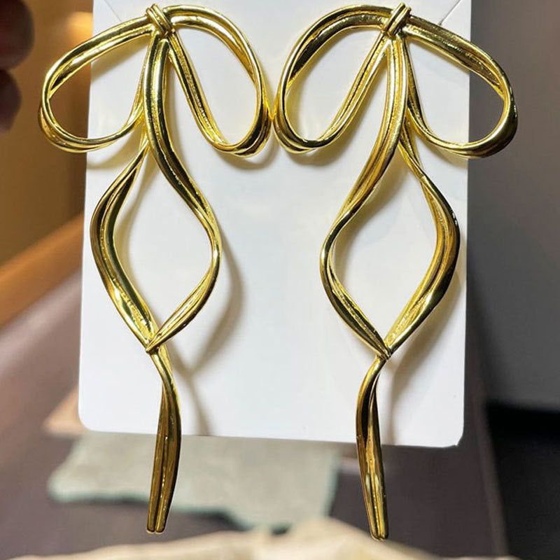 Antique Bow Long Ribbon Earrings