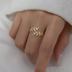 Swirl Leafs Ring
