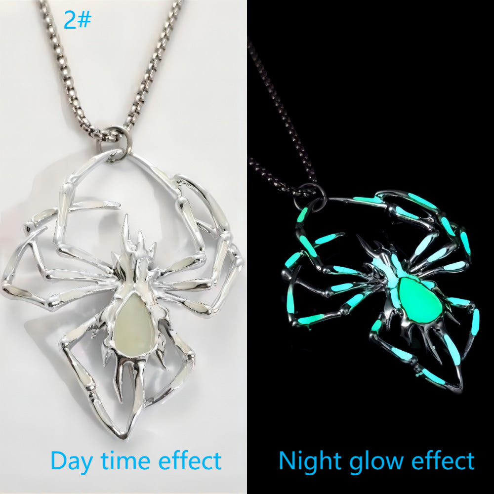 Creative Luminous Spider Pendant Necklace