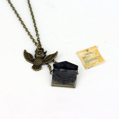 Chic Harry Pendant Necklace