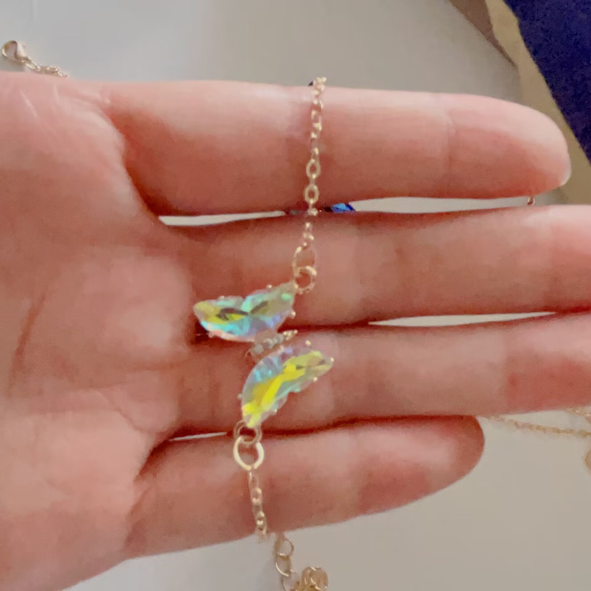 Women's Gradient Butterfly Necklace