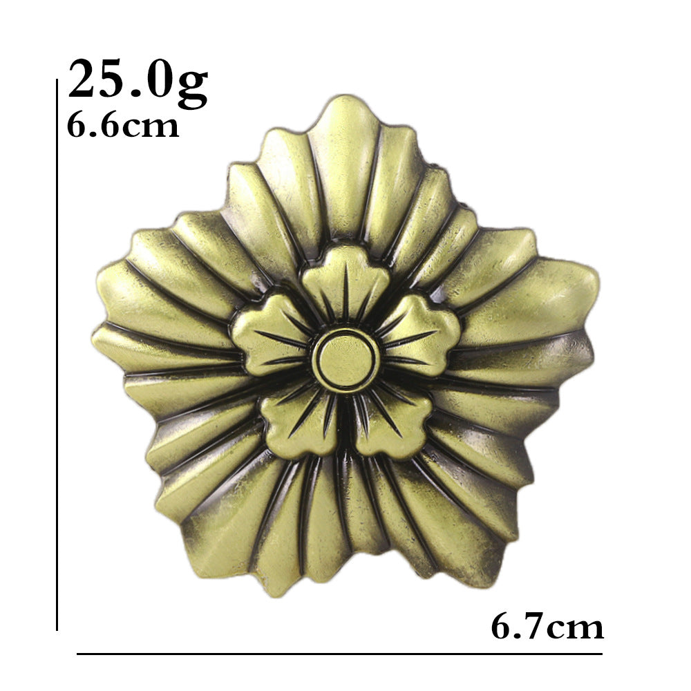 Vampire Girl Cos Brooch