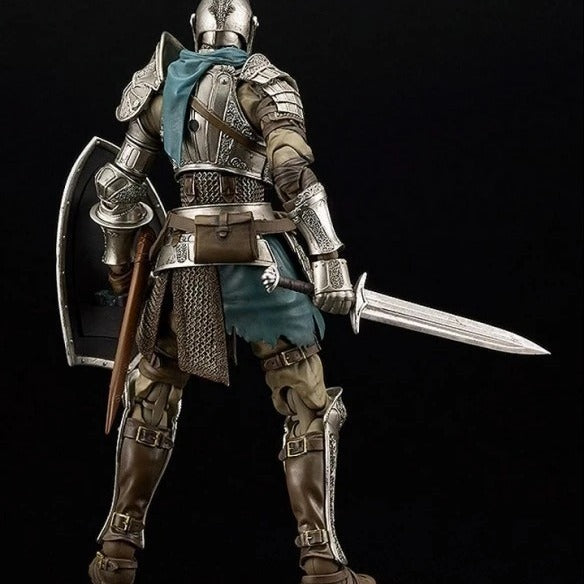 Game Knight Movable Boxed Figure Ornament