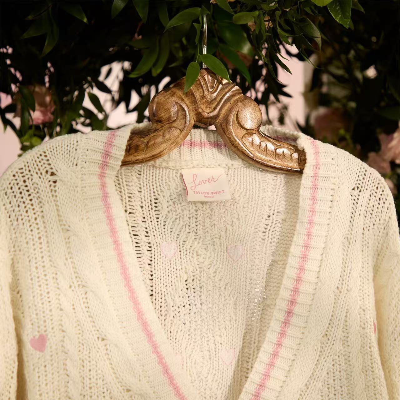 Versatile Women's Lover Sweater Cardigan