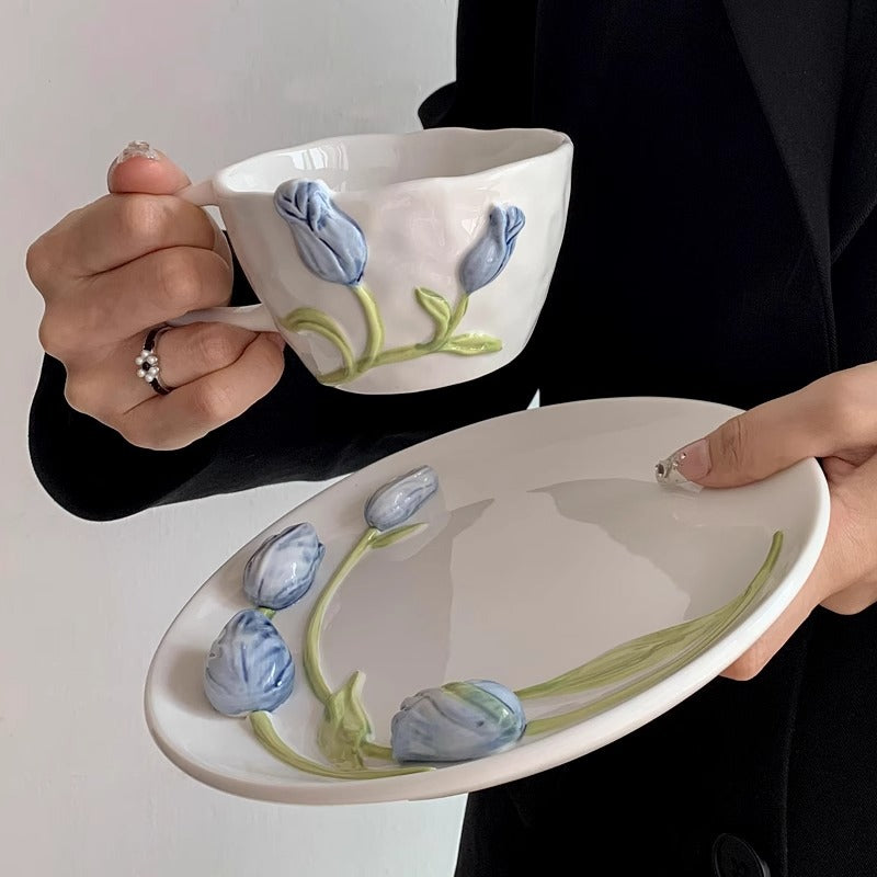 Tulip Ceramic Set