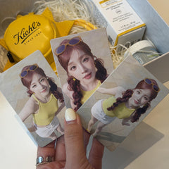 YUQI Endorsement Photocard 3PCS