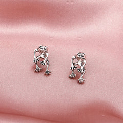 Retro Frog Detachable Earrings