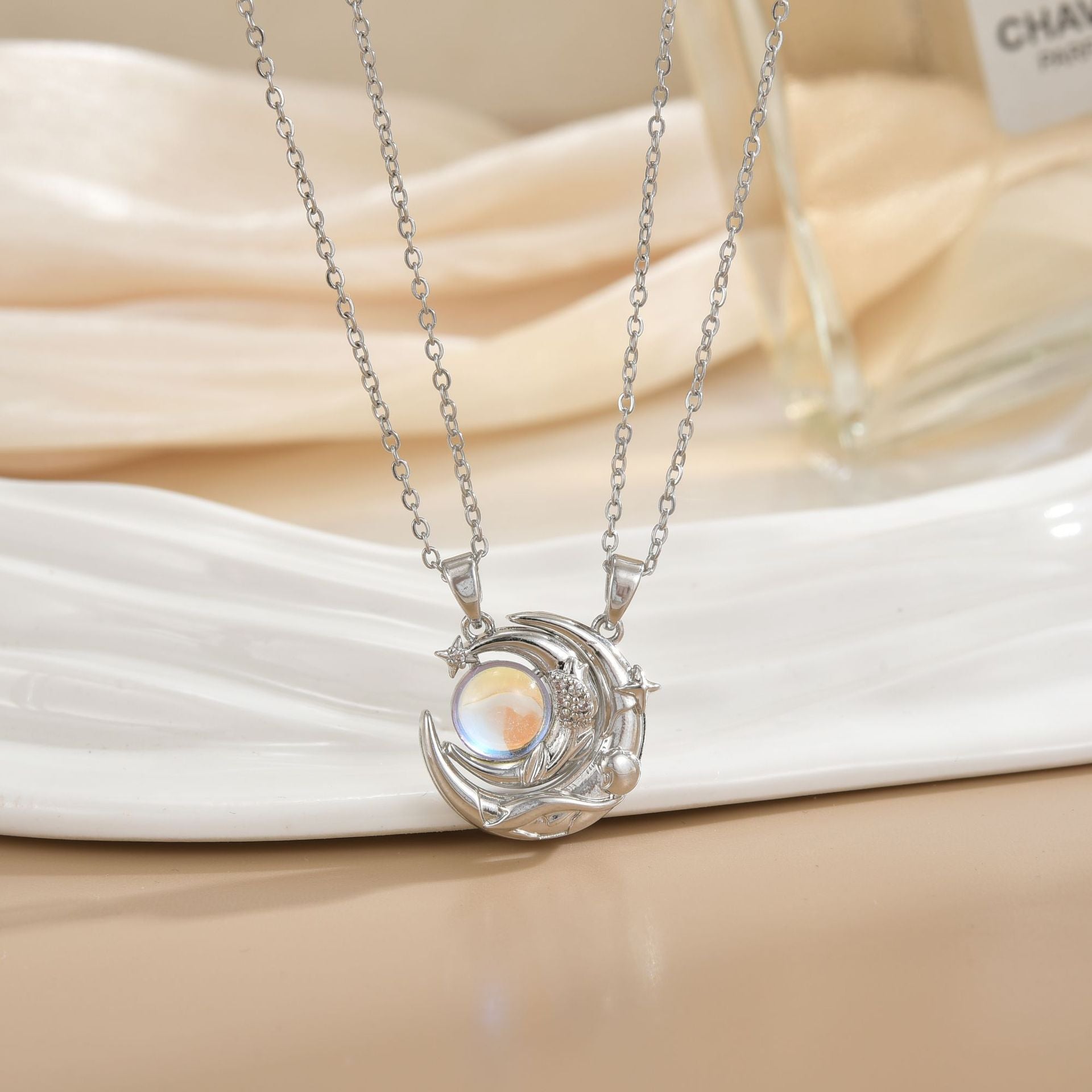Versatile Magnetic Sun Moon Couple Necklace