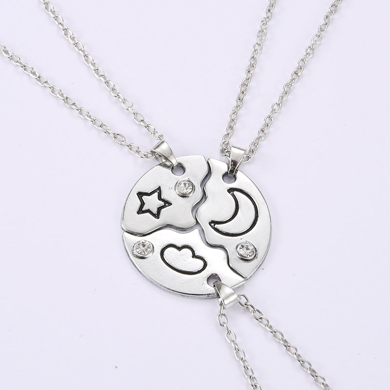 BEST FRIENDS Heart-shaped Pendant Necklace
