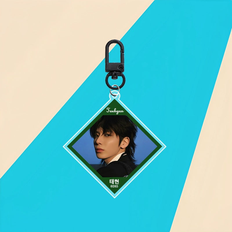 HUENINGKAI YEONJUN Pendant Keychain