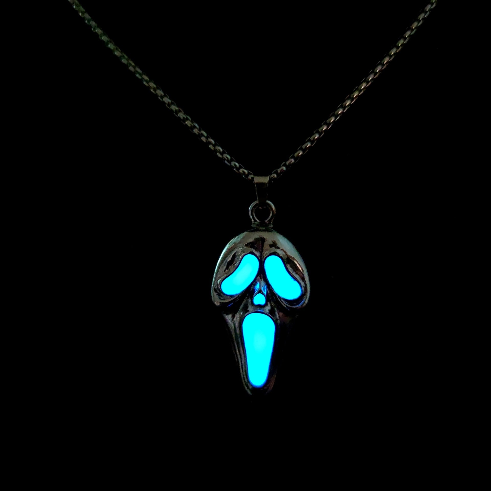 Luminous Skull Mask Pendant Necklace