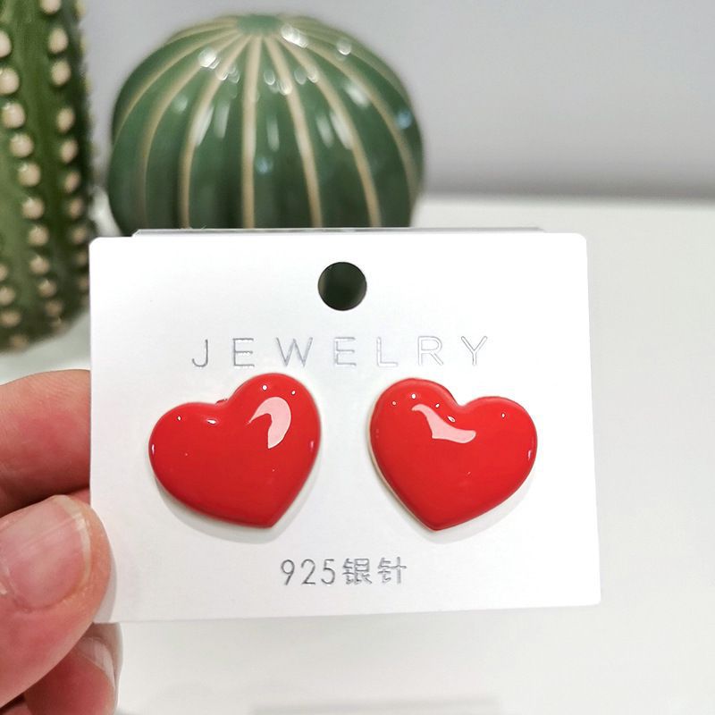 Cute KPOP Style Red Heart Earrings