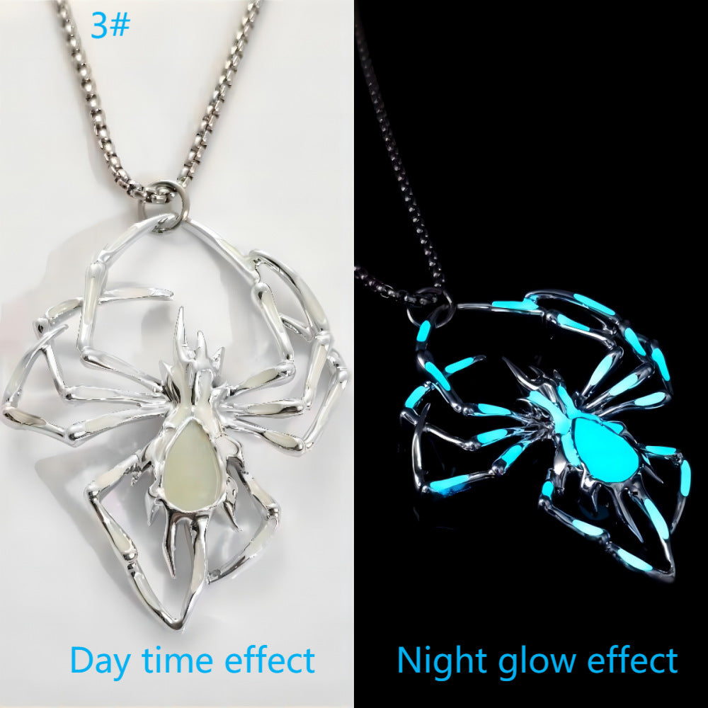 Creative Luminous Spider Pendant Necklace