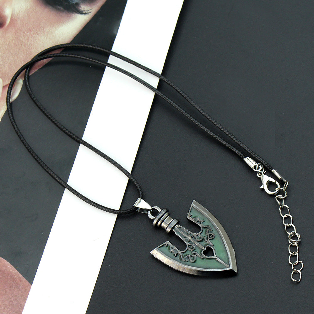 Cool Luminous Arrow Necklace Keychain