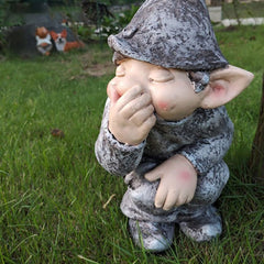 Stinky Dwarf Garden Decoration