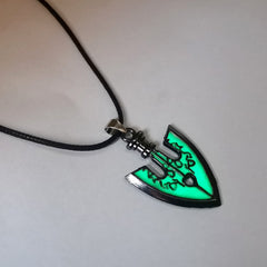 Cool Luminous Arrow Necklace Keychain