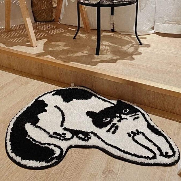 Black and White Cat MAT