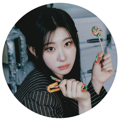 ITZY 2025 SEASON'S GREETINGS Badge Mirror Keychain