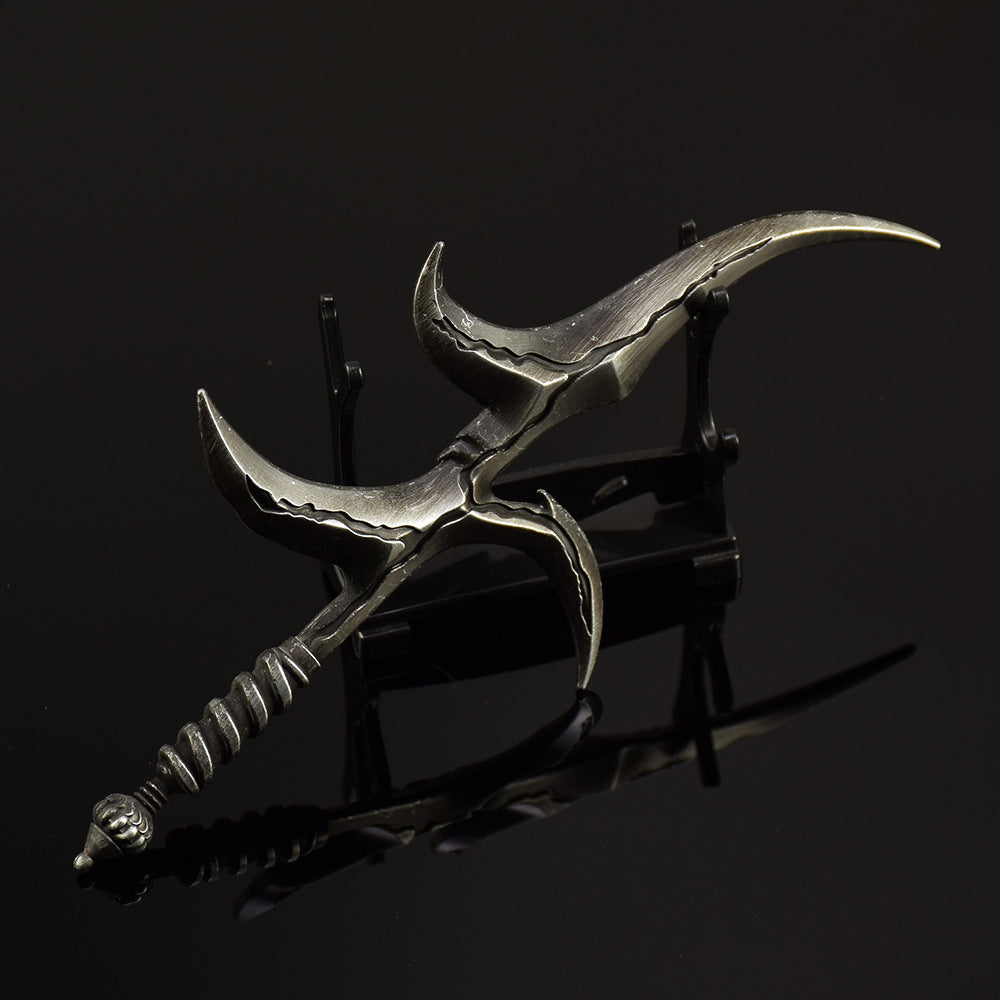 ER Game Black Blade 7.09 Inch Metal Craft Equal Scale Reduced Model Exquisite Ornament for Computer Desk