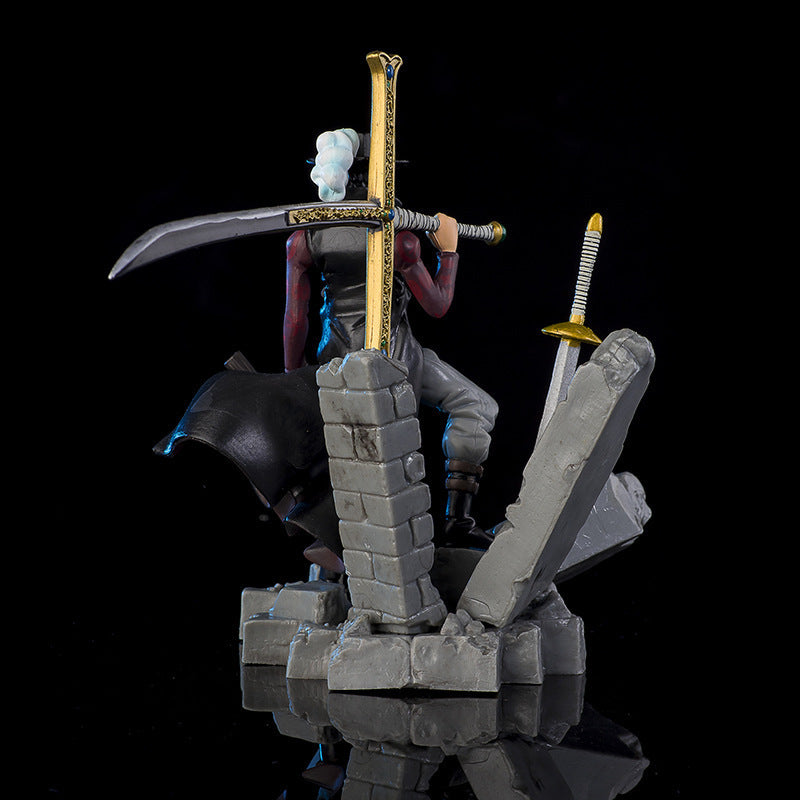 Dracule Mihawk Figure Ornament