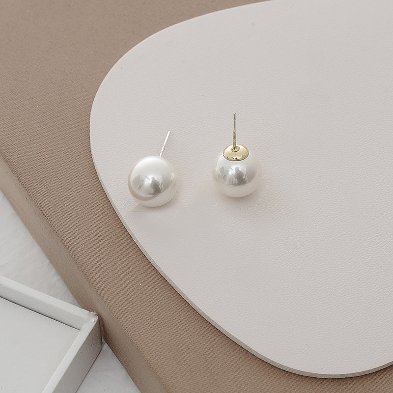 Versatile Pearl Stud Earrings Ear Clips