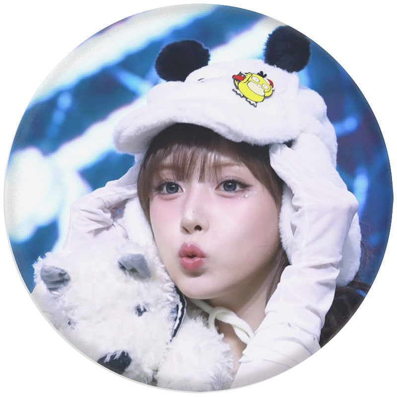Chuu Performance Photo Badge Mirror Keychain