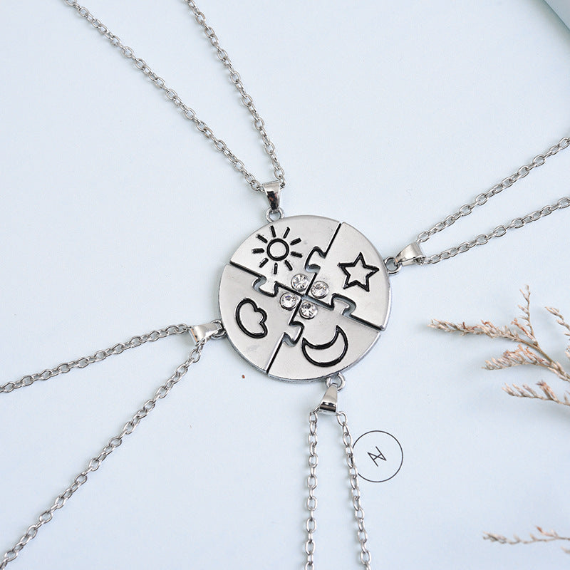 BEST FRIENDS Heart-shaped Pendant Necklace