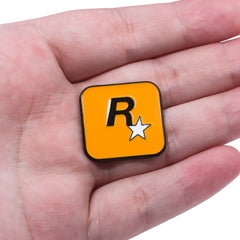 Game R Star Brooch Badge