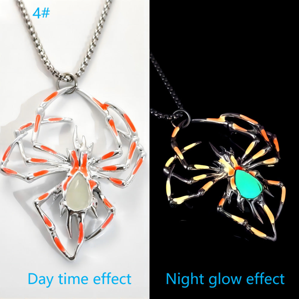 Creative Luminous Spider Pendant Necklace