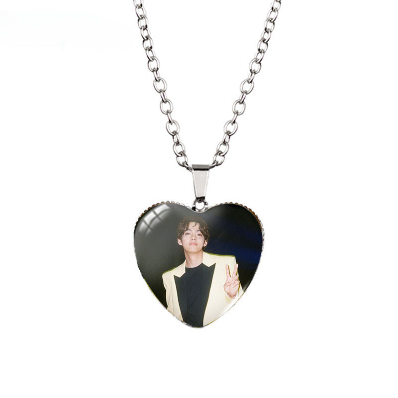 Kpop Heart-shaped Necklace