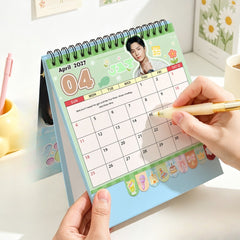 EN- 2027 Desk Calendar Ornament