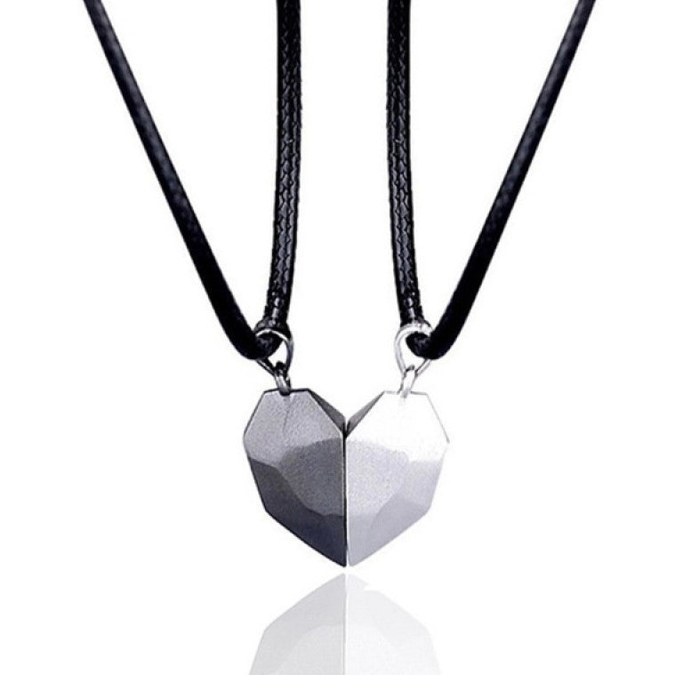Versatile Magnetite Heart-shaped Couple Necklace
