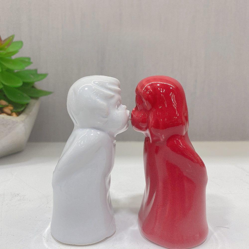 Kabedon Salt & Pepper Shaker