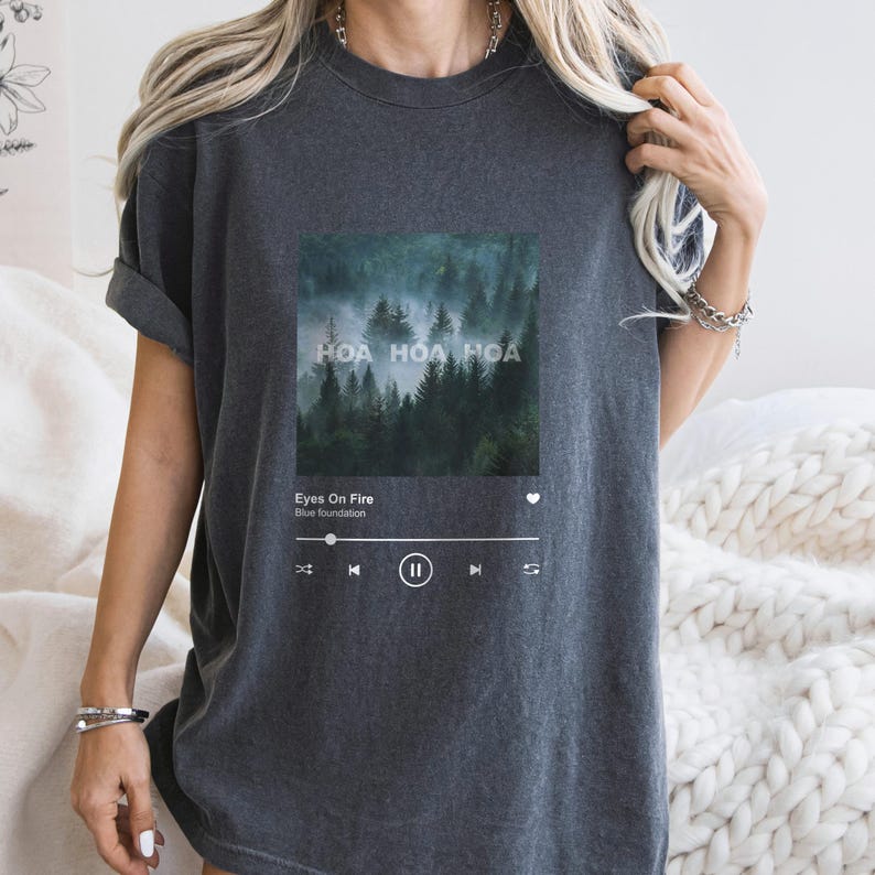 Hoa Hoa Hoa Twilight Inspired Sweatshirt