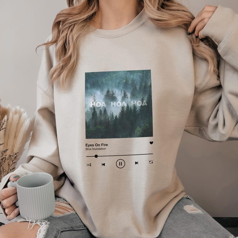 Hoa Hoa Hoa Twilight Inspired Sweatshirt