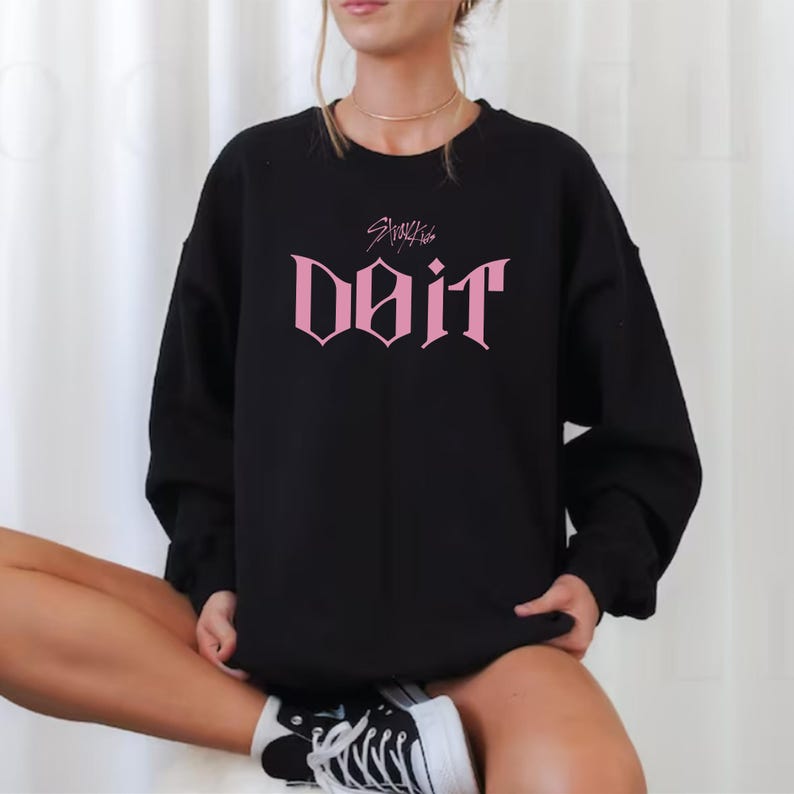 SKZ Do It Tape Sweatshirt