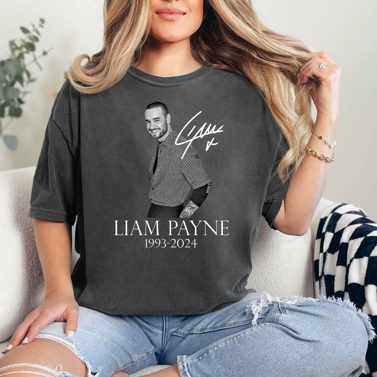 Liam Tribute Graphic T-Shirt Top