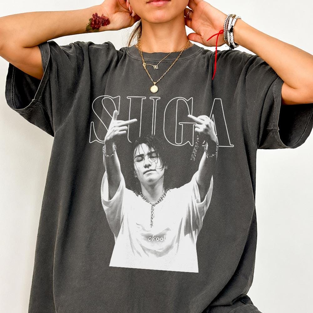 Vintage Suga Poster Unisex T-shirt