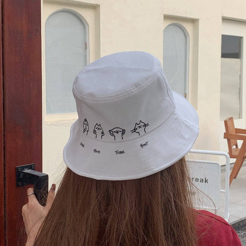 Versatile Cute Cats Embroidery Bucket Hat