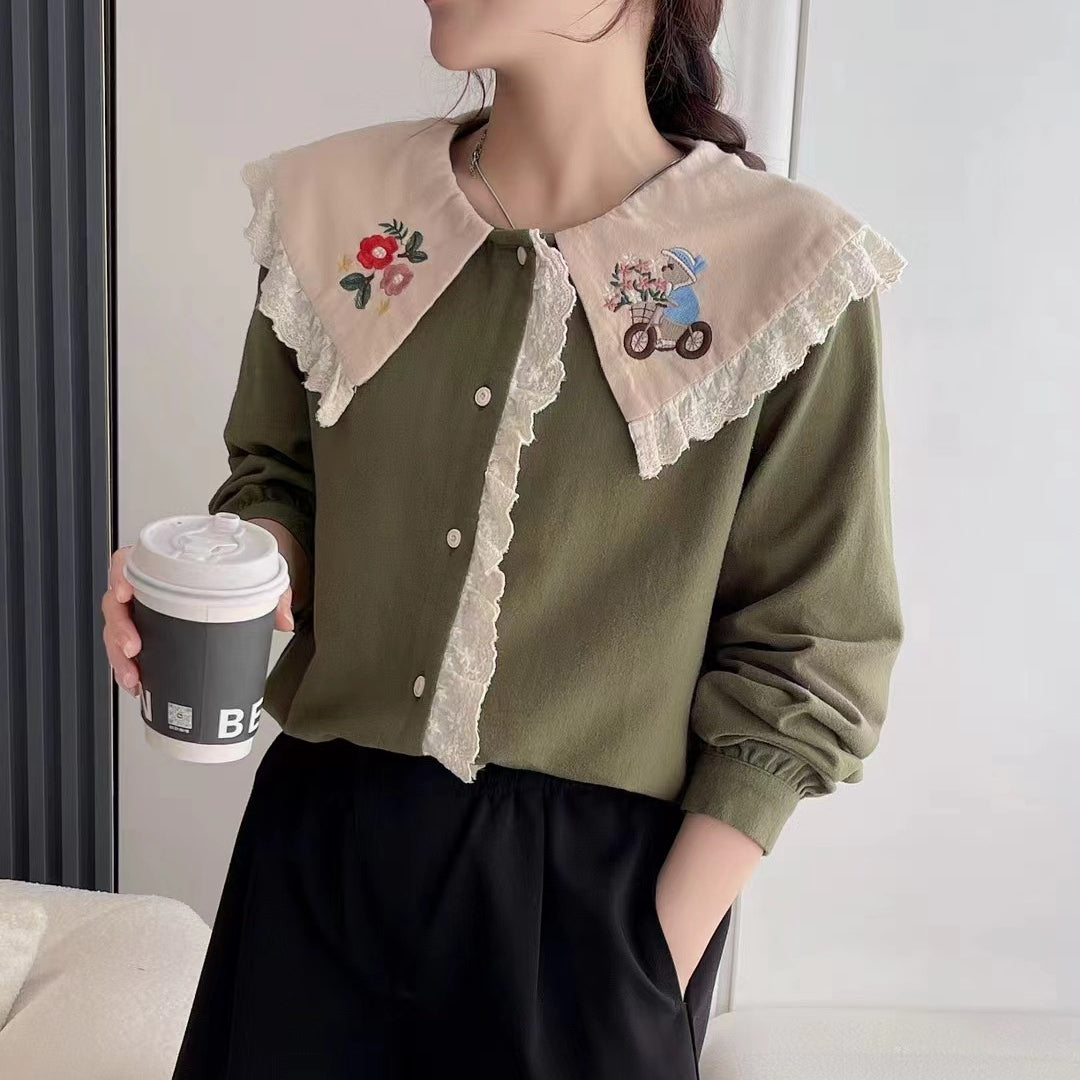 Women's Niche Floral Bear Embroidered Lapel Shirt