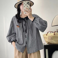 Women's Retro Doll Collar Loose Plaid Shirt