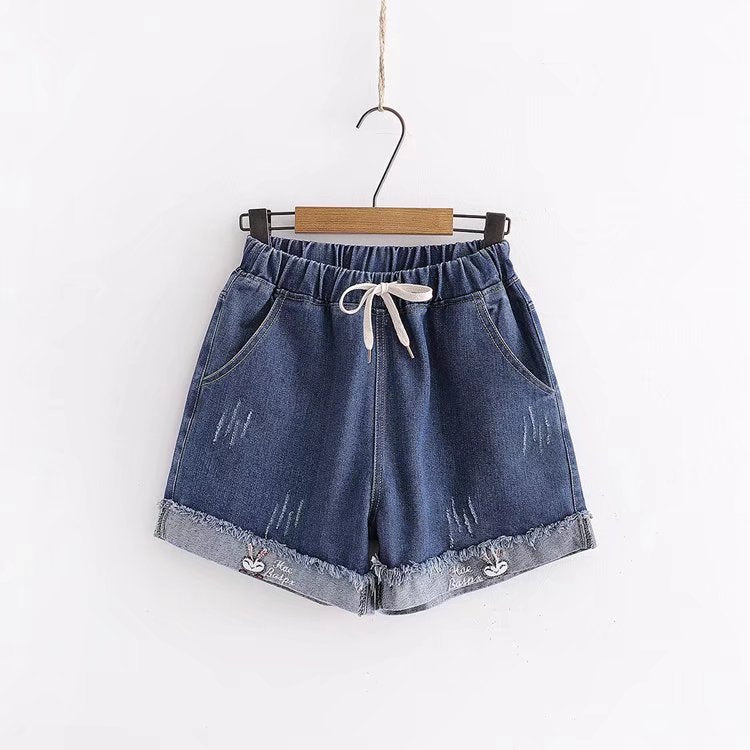 Versatile Korean Style Bear Embroidery Hot Denim Shorts