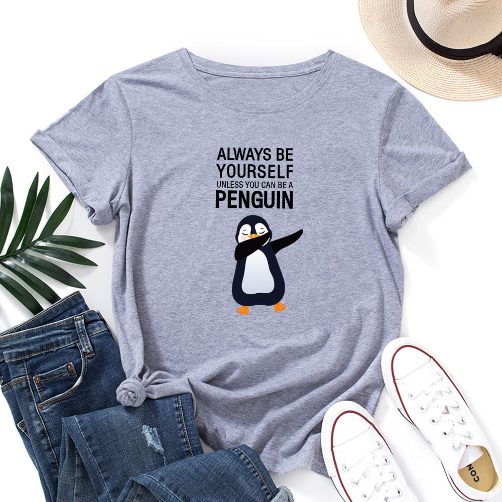 Cute Penguin Graphic Women's Crew Neck T-shirt