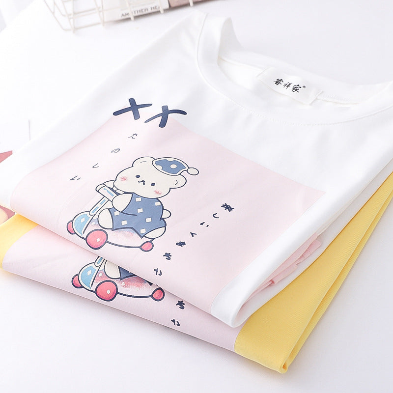 Japanese Style Cartoon Color Block Scooter Bear Print T-shirt