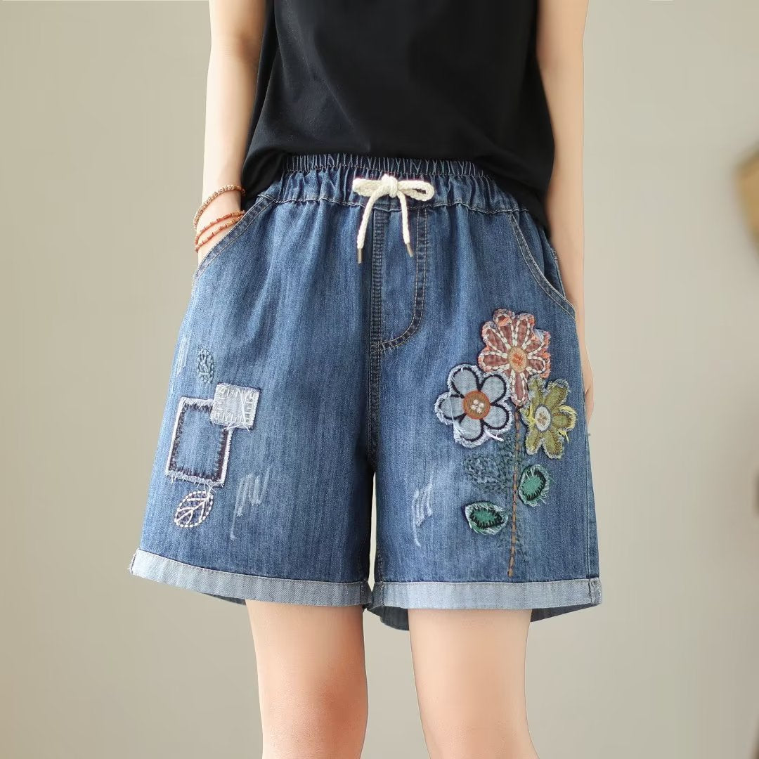 Retro Style Loose Floral Embroidered Denim Shorts