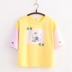 Japanese Style Cartoon Color Block Scooter Bear Print T-shirt